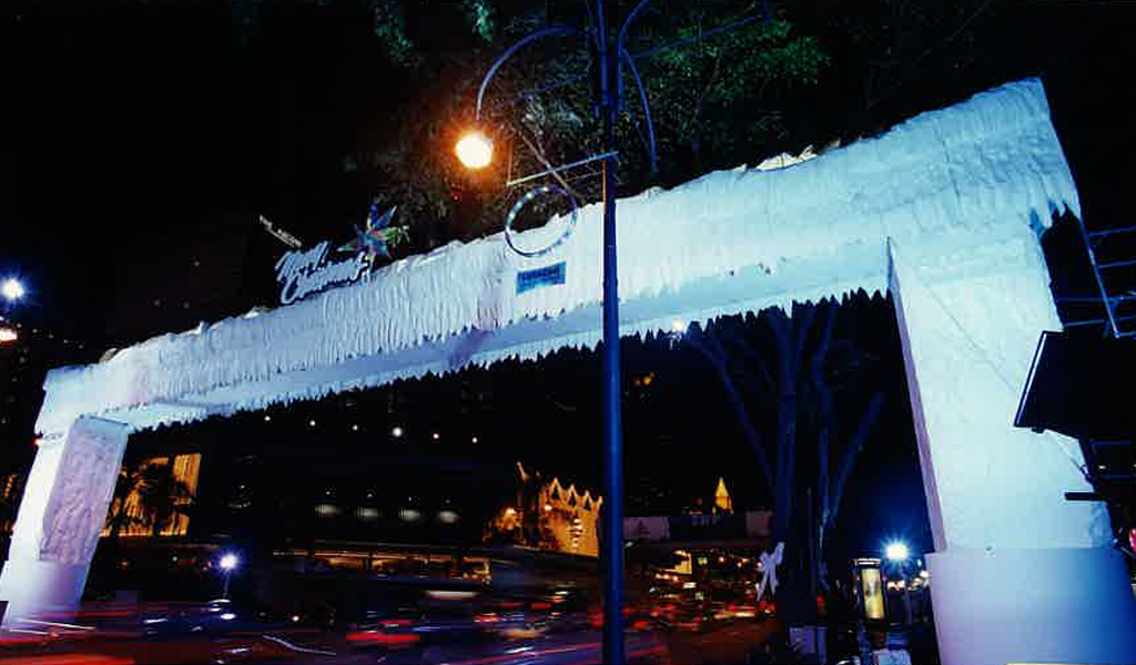 Christmas Light-Up 2000
