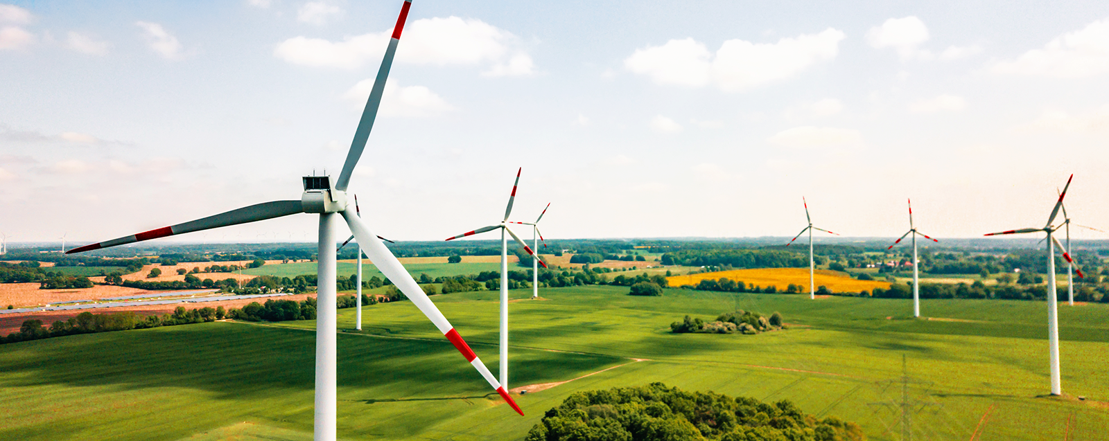 Sustainable Power Grids Powered by the Convergence of IT and OT